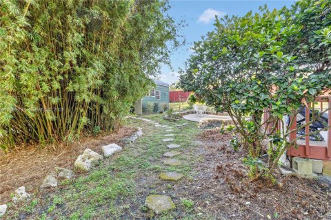 House in Gainesville, Florida 4 bedrooms, 188.59 sq.m. № 2069240 - photo 13