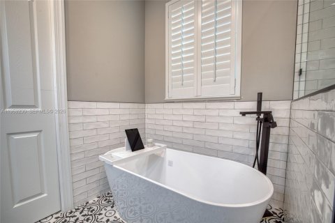 Villa ou maison à vendre à Palm City, Floride: 3 chambres, 247.12 m2 № 2027395 - photo 12