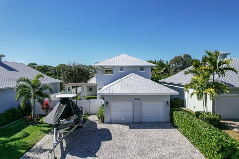 Villa ou maison à vendre à Palm City, Floride: 3 chambres, 247.12 m2 № 2027395 - photo 27