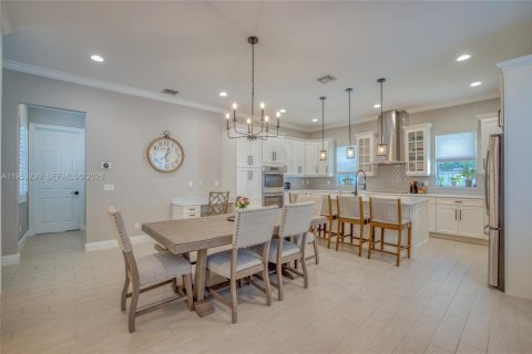 Villa ou maison à vendre à Palm City, Floride: 3 chambres, 247.12 m2 № 2027395 - photo 5