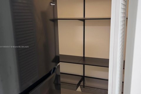 Appartement à louer à Miami, Floride: 2 chambres № 1930207 - photo 5