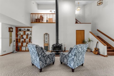 House in Homestead, Florida 4 bedrooms, 221.57 sq.m. № 2031130 - photo 19