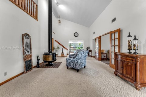 House in Homestead, Florida 4 bedrooms, 221.57 sq.m. № 2031130 - photo 18