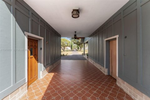 House in Homestead, Florida 4 bedrooms, 221.57 sq.m. № 2031130 - photo 29