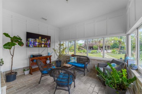 House in Homestead, Florida 4 bedrooms, 221.57 sq.m. № 2031130 - photo 22