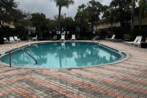 Copropriété à louer à Oakland Park, Floride: 1 chambre, 39.67 m2 № 2027726 - photo 9