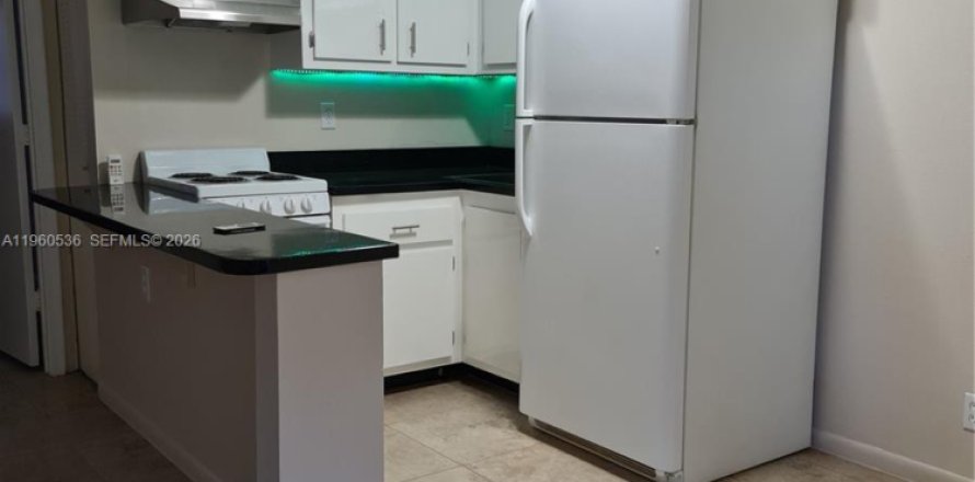 Condo à Oakland Park, Floride, 1 chambre  № 2027726