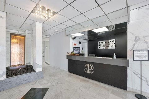 Condo in Boca Raton, Florida, 1 bedroom  № 2086776 - photo 25