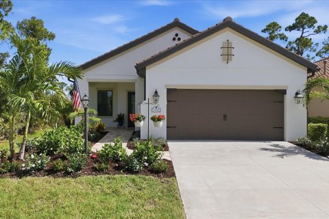 House in Bradenton, Florida 3 bedrooms, 164.07 sq.m. № 2152264 - photo 7