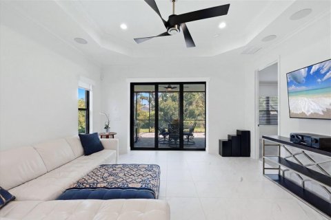 House in Bradenton, Florida 3 bedrooms, 164.07 sq.m. № 2152264 - photo 22