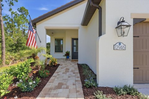 House in Bradenton, Florida 3 bedrooms, 164.07 sq.m. № 2152264 - photo 9