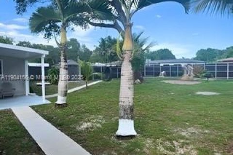 Villa ou maison à vendre à Miami, Floride: 4 chambres, 133.97 m2 № 1966506 - photo 10