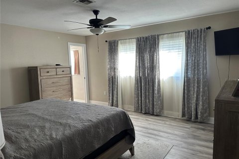 Casa en venta en Port Charlotte, Florida, 3 dormitorios, 126.81 m2 № 1673224 - foto 10