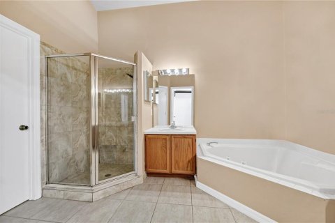 Condominio en venta en Orlando, Florida, 3 dormitorios, 163.88 m2 № 2429310 - foto 20