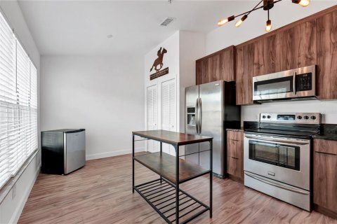 Condominio en venta en Orlando, Florida, 3 dormitorios, 163.88 m2 № 2429310 - foto 12