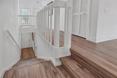 Condominio en venta en Orlando, Florida, 3 dormitorios, 163.88 m2 № 2429310 - foto 10