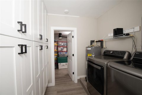 Casa en venta en Saint Petersburg, Florida, 3 dormitorios, 115.94 m2 № 1564413 - foto 8