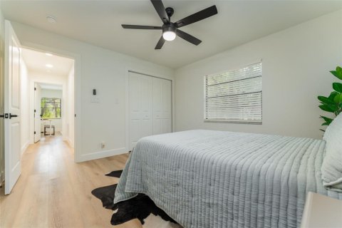 House in Oldsmar, Florida 3 bedrooms, 189.24 sq.m. № 2400374 - photo 19