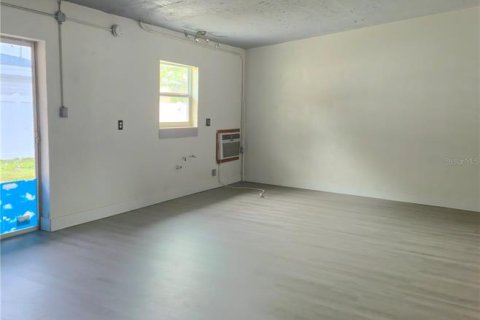 Снять в аренду коммерческую недвижимость в Брэндон, Флорида 170.94м2, № 2142825 - фото 12