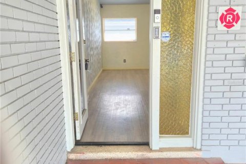 Снять в аренду коммерческую недвижимость в Брэндон, Флорида 170.94м2, № 2142825 - фото 14