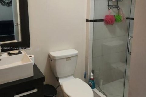 Condominio en alquiler en Aventura, Florida, 2 dormitorios, 92.34 m2 № 1943357 - foto 12