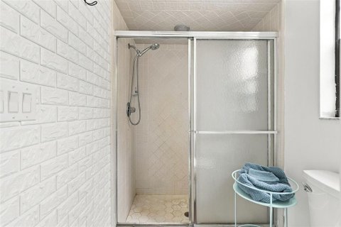 Villa ou maison à vendre à Eustis, Floride: 3 chambres, 141.95 m2 № 2430898 - photo 25