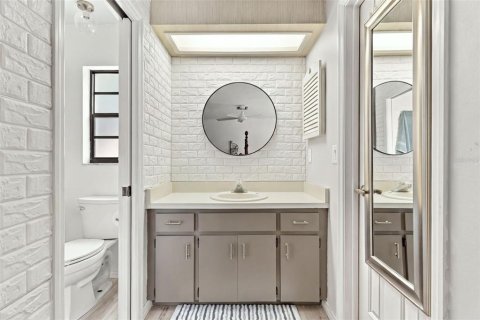 Villa ou maison à vendre à Eustis, Floride: 3 chambres, 141.95 m2 № 2430898 - photo 24