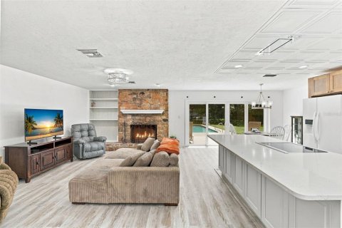 Villa ou maison à vendre à Eustis, Floride: 3 chambres, 141.95 m2 № 2430898 - photo 8
