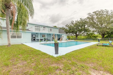 Villa ou maison à vendre à Deltona, Floride: 4 chambres, 270.53 m2 № 2279841 - photo 15