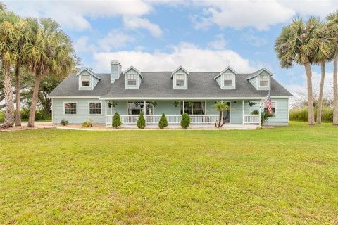 Villa ou maison à vendre à Deltona, Floride: 4 chambres, 270.53 m2 № 2279841 - photo 2