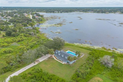 Villa ou maison à vendre à Deltona, Floride: 4 chambres, 270.53 m2 № 2279841 - photo 6