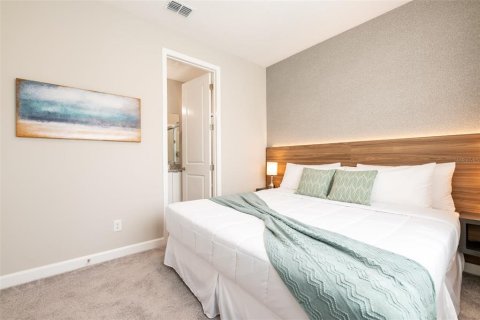 Townhouse in Kissimmee, Florida 4 bedrooms, 196.21 sq.m. № 2394235 - photo 20