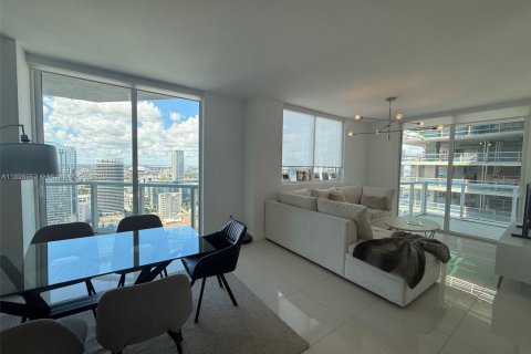 Copropriété à vendre à Miami, Floride: 2 chambres, 111.76 m2 № 2059799 - photo 5