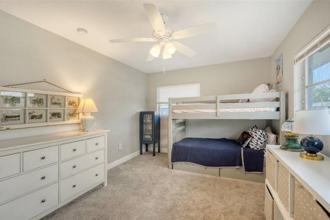House in Sarasota, Florida 3 bedrooms, 174.28 sq.m. № 1653629 - photo 21