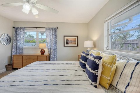 House in Sarasota, Florida 3 bedrooms, 174.28 sq.m. № 1653629 - photo 18