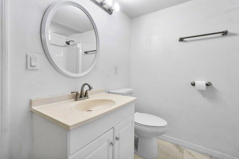 Copropriété à louer à Boynton Beach, Floride: 1 chambre, 70.05 m2 № 2340098 - photo 17