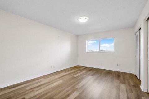 Copropriété à louer à Boynton Beach, Floride: 1 chambre, 70.05 m2 № 2340098 - photo 16