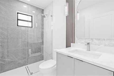 Casa en venta en Lehigh Acres, Florida, 3 dormitorios № 1983920 - foto 21