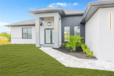 Casa en venta en Lehigh Acres, Florida, 3 dormitorios № 1983920 - foto 12