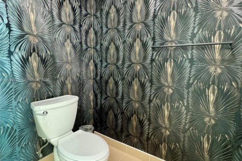 Снять в аренду кондоминиум в Майами, Флорида 1 спальня, 106.47м2, № 2005405 - фото 30