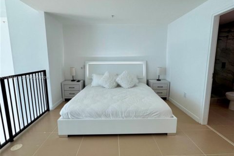 Снять в аренду кондоминиум в Майами, Флорида 1 спальня, 106.47м2, № 2005405 - фото 26