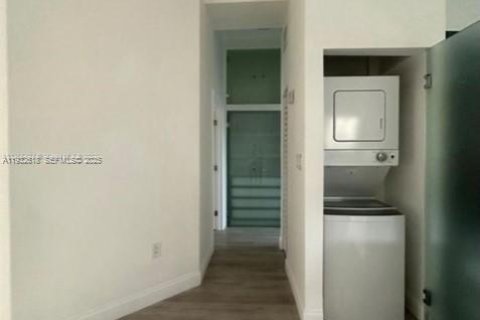 Copropriété à louer à Miami Shores, Floride: 73.76 m2 № 1991284 - photo 7