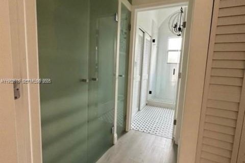 Copropriété à louer à Miami Shores, Floride: 73.76 m2 № 1991284 - photo 6