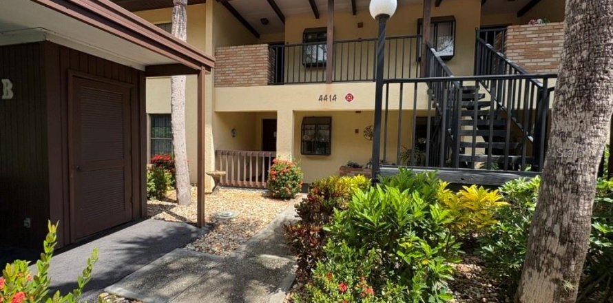 Condo in Bradenton, Florida, 2 bedrooms  № 1880736