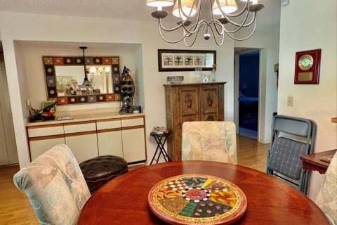Condo in Bradenton, Florida, 2 bedrooms  № 1880736 - photo 11