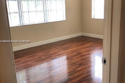 Condominio en venta en Hollywood, Florida, 2 dormitorios, 89.19 m2 № 1962774 - foto 18