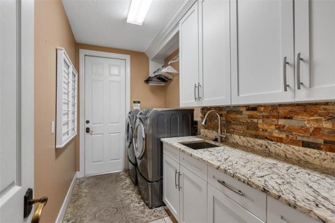 Villa ou maison à vendre à Tarpon Springs, Floride: 5 chambres, 424.56 m2 № 2418925 - photo 11