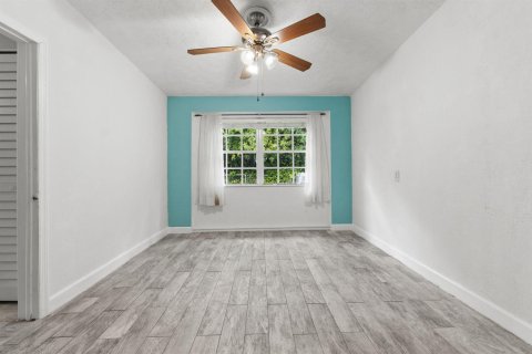Casa en venta en St. Lucie, Florida, 3 dormitorios, 154.59 m2 № 2318343 - foto 15