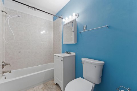 Casa en venta en St. Lucie, Florida, 3 dormitorios, 154.59 m2 № 2318343 - foto 12