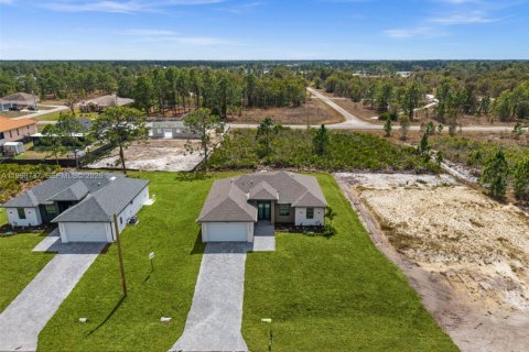 Купить виллу или дом в Лихай-Эйкерс, Флорида 4 спальни, № 2060901 - фото 30